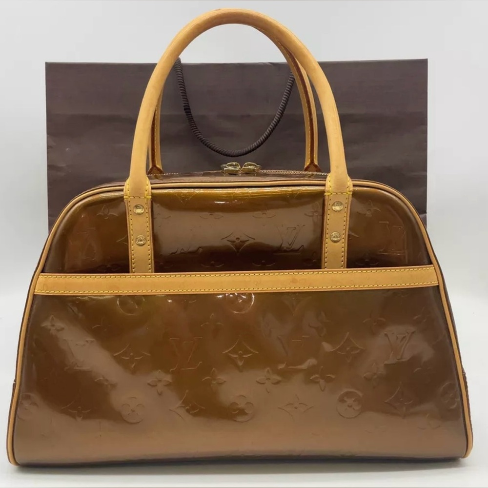 AUTHENTIC Louis Vuitton Monogram Vernis Tompkins Square